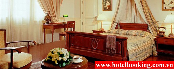 Khách sạn Sofitel Dalat Palace (Đà Lạt Palace Luxury Hotel & Golf Club)