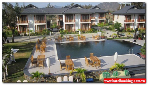 Aniise Villa Resort Mũi Né
